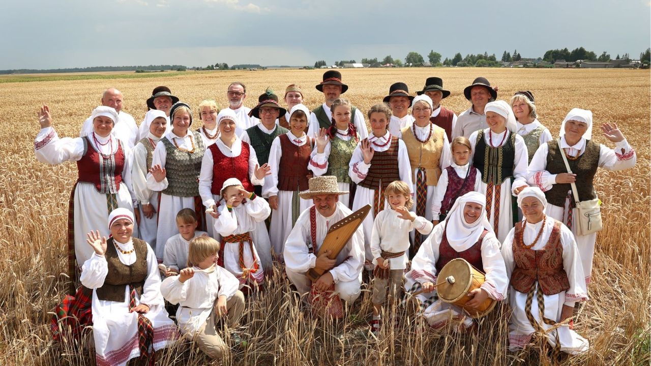 Tarmės gyvybė muzikoje: praktinis seminaras su folkloro ansambliu „Raskila“